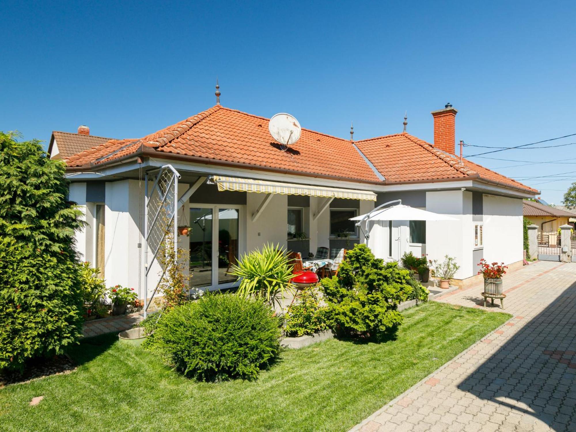 Holiday Home Ildiko By Interhome Balatonlelle Exterior photo